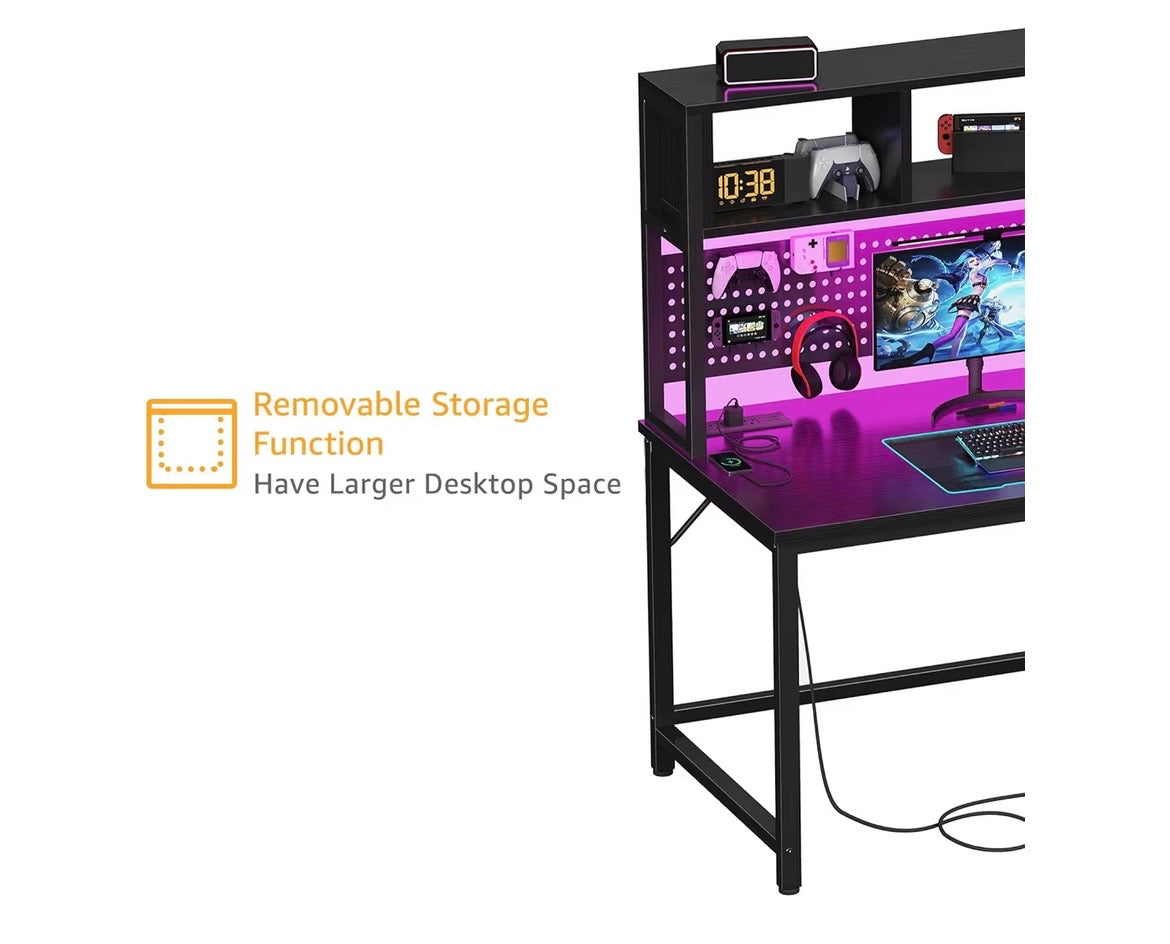 DLisiting Black Gaming Desk